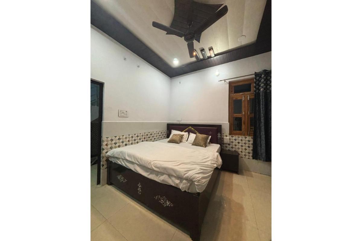 Rudra Inn Ayodhya Εξωτερικό φωτογραφία