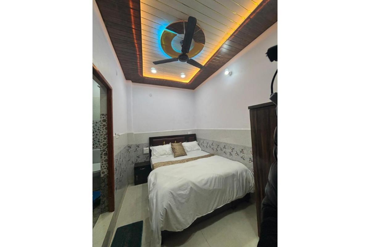 Rudra Inn Ayodhya Εξωτερικό φωτογραφία